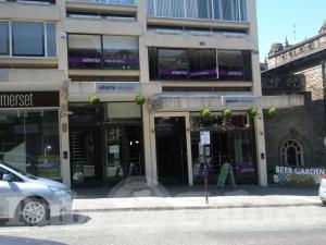 Picture of Alberts Bar & Grill