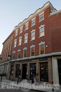 Picture of The Thomas Leaper (Lloyds No 1 Bar)