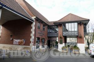 Picture of The Bridge House (JD Wetherspoon)