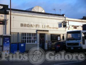 Picture of Broadfields Bar