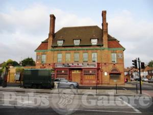 Picture of Desi Dons