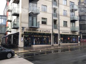 Picture of The Swan & Castle (JD Wetherspoon)