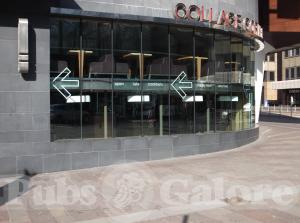 Picture of Collage Corner Bar @ Radisson Blu Hotel