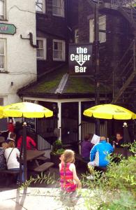 Picture of Cellar Bar (Queens Hotel)