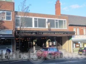 Picture of The Broken Bridge (JD Wetherspoon)