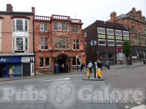 Picture of Harrys Bar