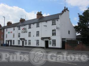 Picture of The Bell & Castle Inn