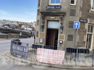 Picture of Mackays Hotel