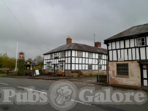Picture of The Cross Inn