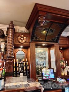 The Oaks Hotel