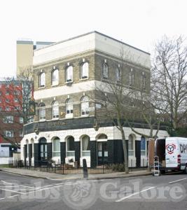 Picture of Carlton Tavern