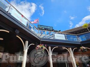 Picture of Garden Bar