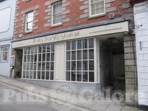 Picture of Henlys Bar