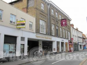 Picture of Coachmans Bar (Mercure Farnham Bush Hotel)