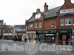 Picture of York Tavern