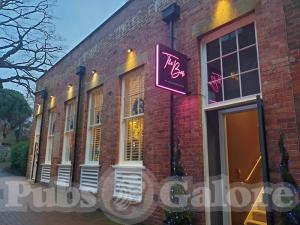 Picture of The Bar @ One Warwick Park