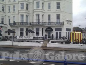Picture of Langhams Bar (Langham Hotel)