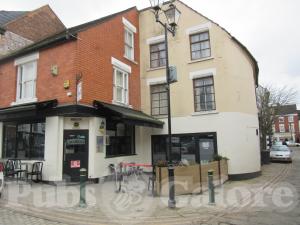 Picture of Chariots Bar