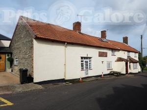 Picture of Ashill Inn
