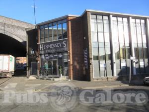 Picture of Hennessey's Bar