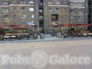 Picture of Burger & Lobster