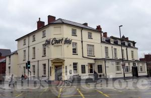 Picture of Grail Court Hotel
