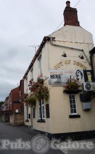 Picture of Out Of Town Inn