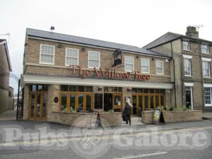 Picture of The Willow Tree (JD Wetherspoon)