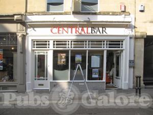 Picture of Central Bar
