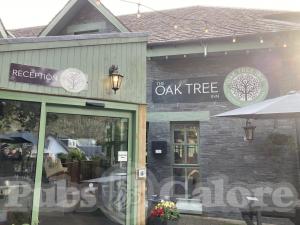 Picture of The Oak Tree Inn