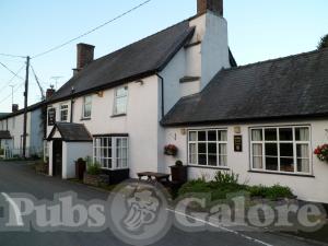 Picture of Hundred House Inn