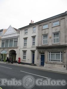 Picture of Commercial Hotel