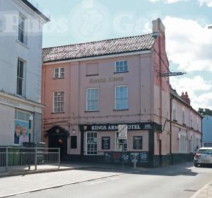 Kings Arms Hotel