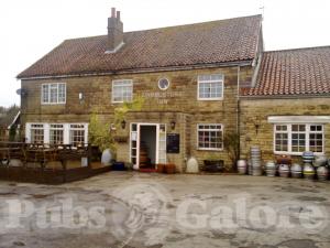 Picture of Dambusters Inn