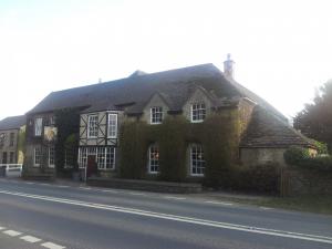 Picture of Hunters Hall Inn