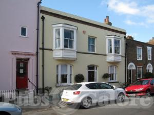 Picture of Queens Head