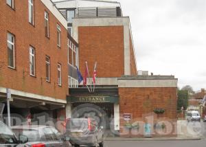 Picture of Kings Bar (Mercure Wessex Hotel)