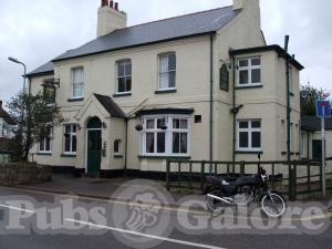 Picture of Holly Tree Inn