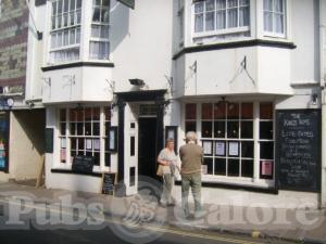 Picture of Kings Arms Hotel
