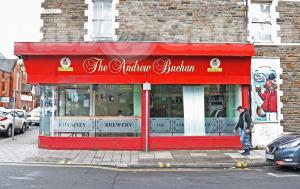 Picture of Andrew Buchan