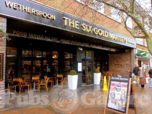 Picture of Six Gold Martlets (JD Wetherspoon)
