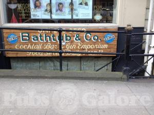 Picture of Bathtub & Co