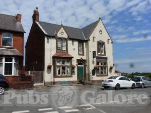 Picture of Railway Hotel