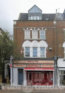 Picture of Johnny Fly