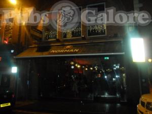 Picture of Norman Bar