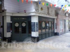 Picture of Tap & Bottles