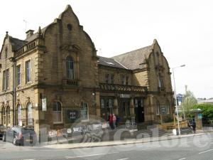 Picture of Library Bar (Glyde House)