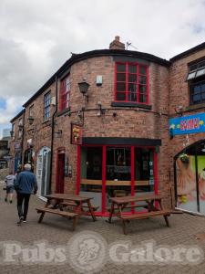 Picture of Tap 'n'  Barrel