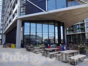 Picture of Nine Elms Tavern