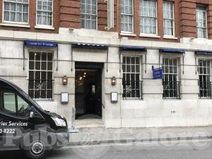 Picture of Quarter Bar @ London Bridge Hotel